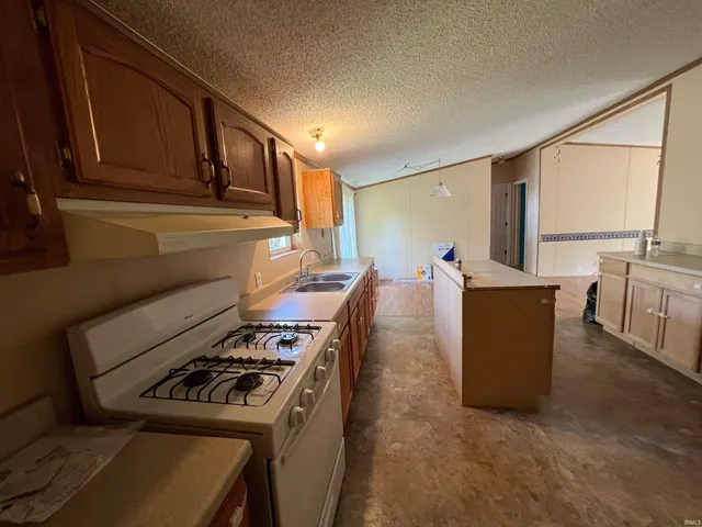 $78,250 | 1160 Southeast 5th Street, Linton, IN 47441