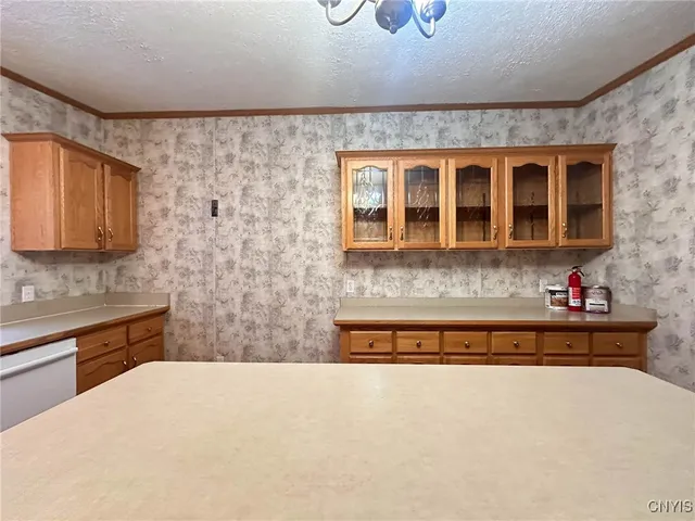 $87,500 | 355 Aspen Drive, Utica, NY 13502