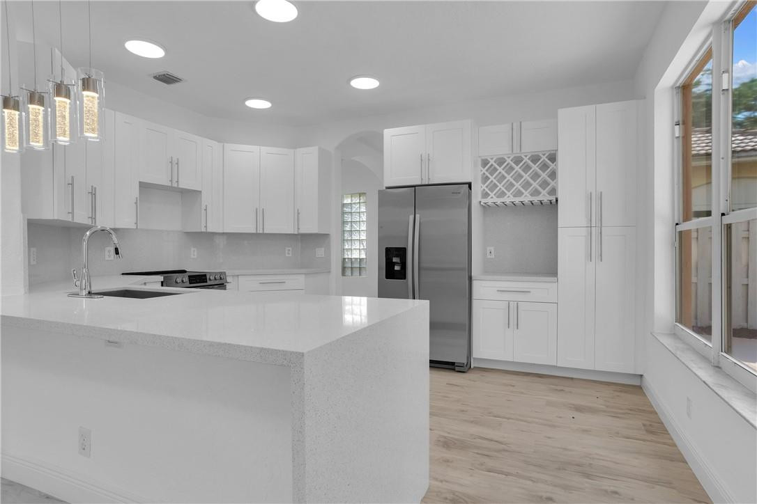 9684 Vineyard Court Boca Raton, FL 33428 - Photo 24 of 45 Photo 24