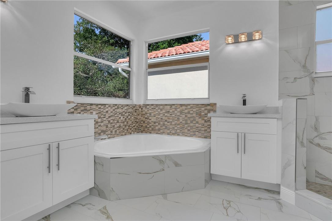 9684 Vineyard Court Boca Raton, FL 33428 - Photo 35 of 45 Photo 35