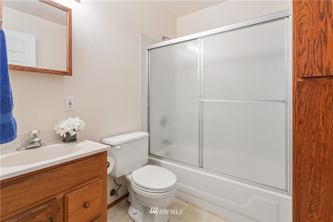 2125 172nd Place Southeast Bothell, WA 98012 - Photo 15 of 24 Gallery Image 15