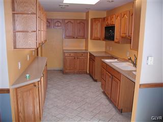 6 Buttonwood Road Northampton, PA 18067 - Photo 5 of 10 Gallery Image 5