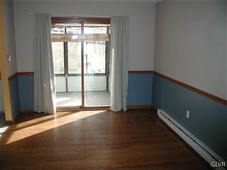 6 Buttonwood Road Northampton, PA 18067 - Photo 6 of 10 Gallery Image 6