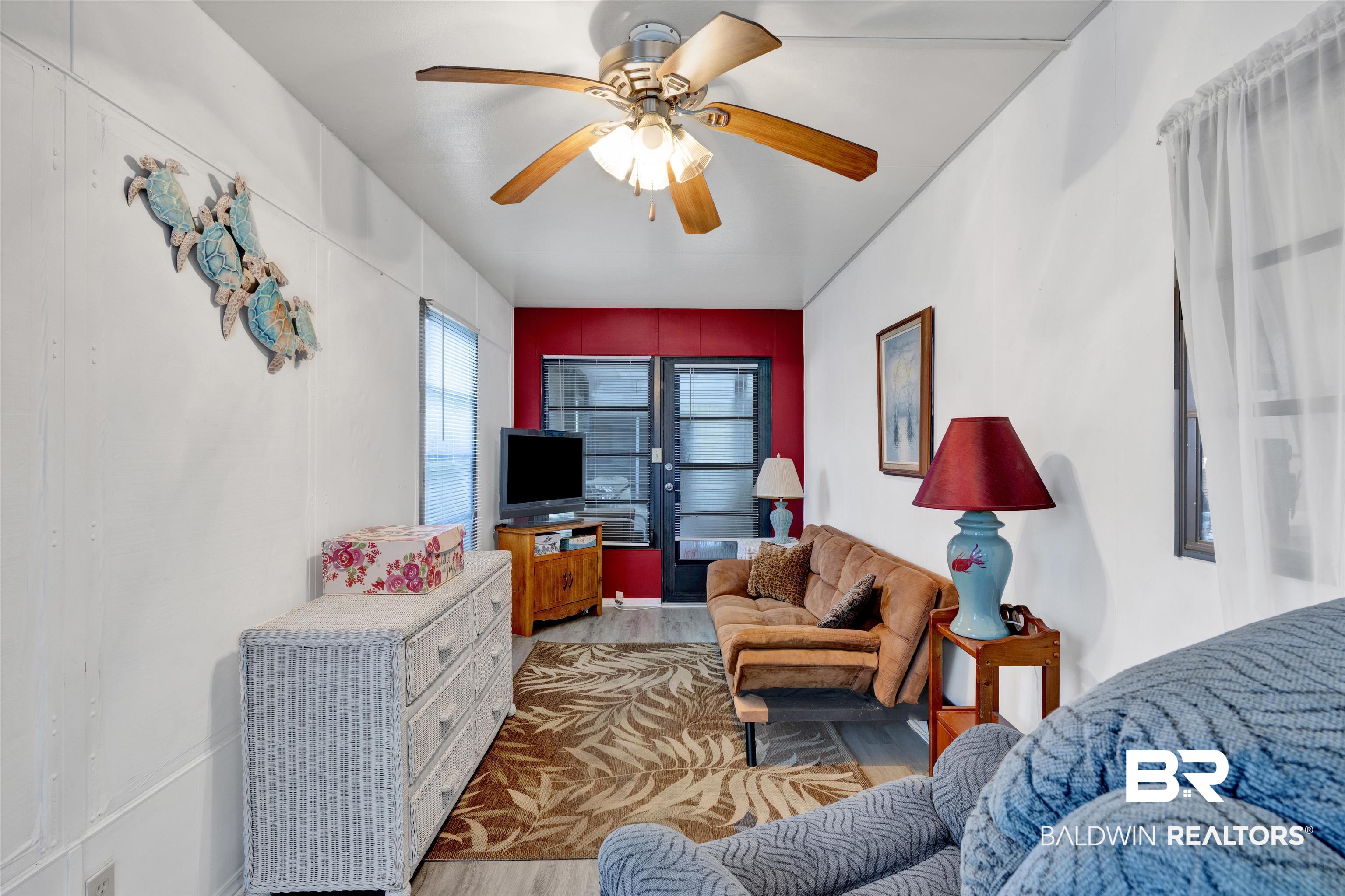 489 Elberta Loop Lillian, AL 36549 - Photo 11 of 42 Greatroom