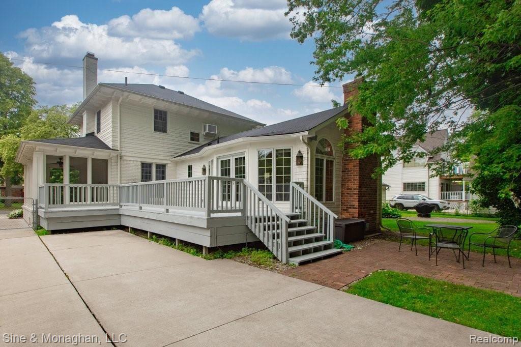 860 Rivard Boulevard Grosse Pointe, MI 48230 - Photo 36 of 44 007.jpeg-SMALL