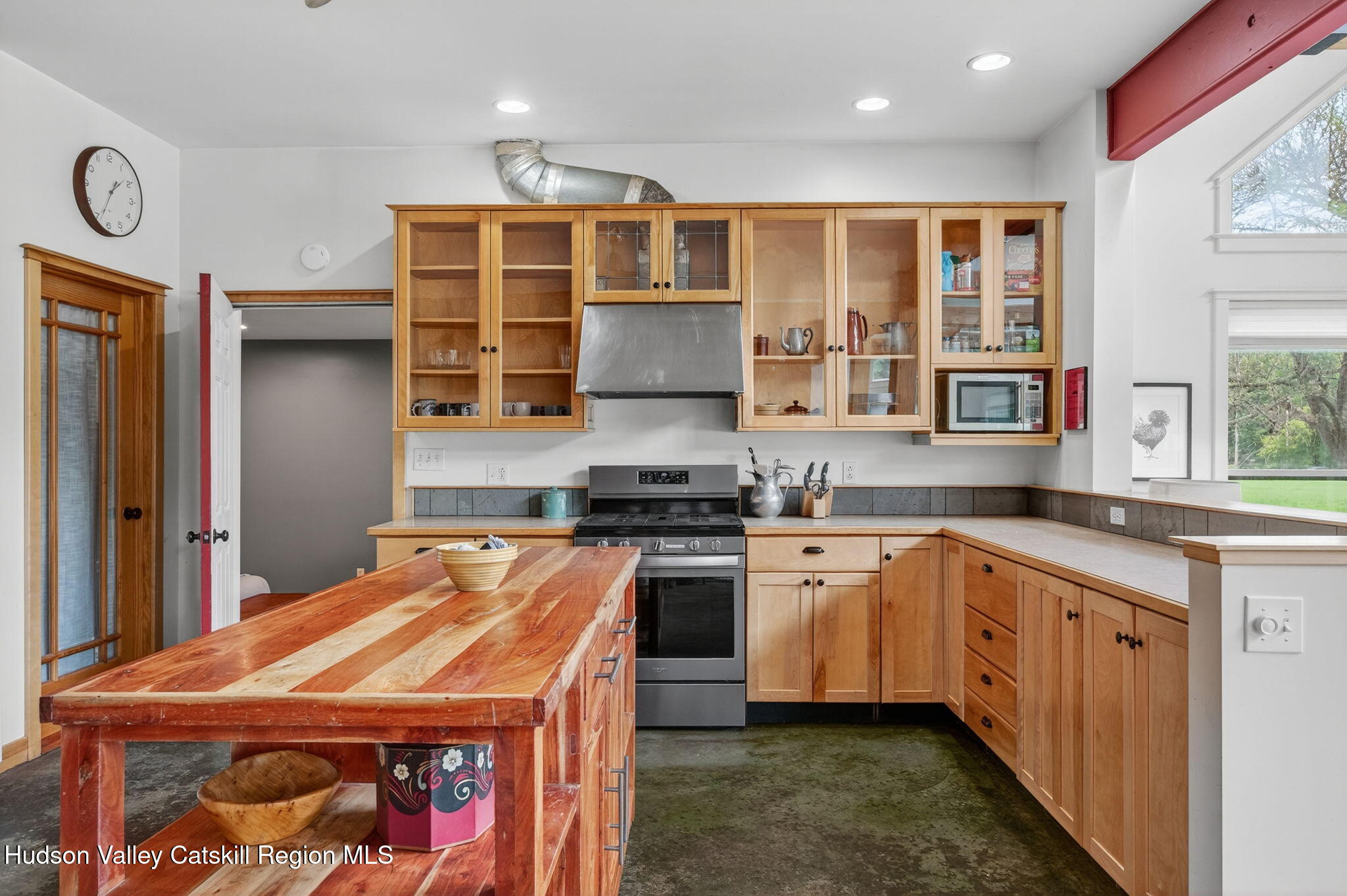 151 Wilhelm Road Saugerties, NY 12477 - Photo 12 of 49 9