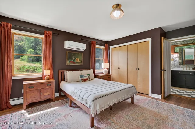 $899,000 | 151 Wilhelm Road, Saugerties, NY 12477