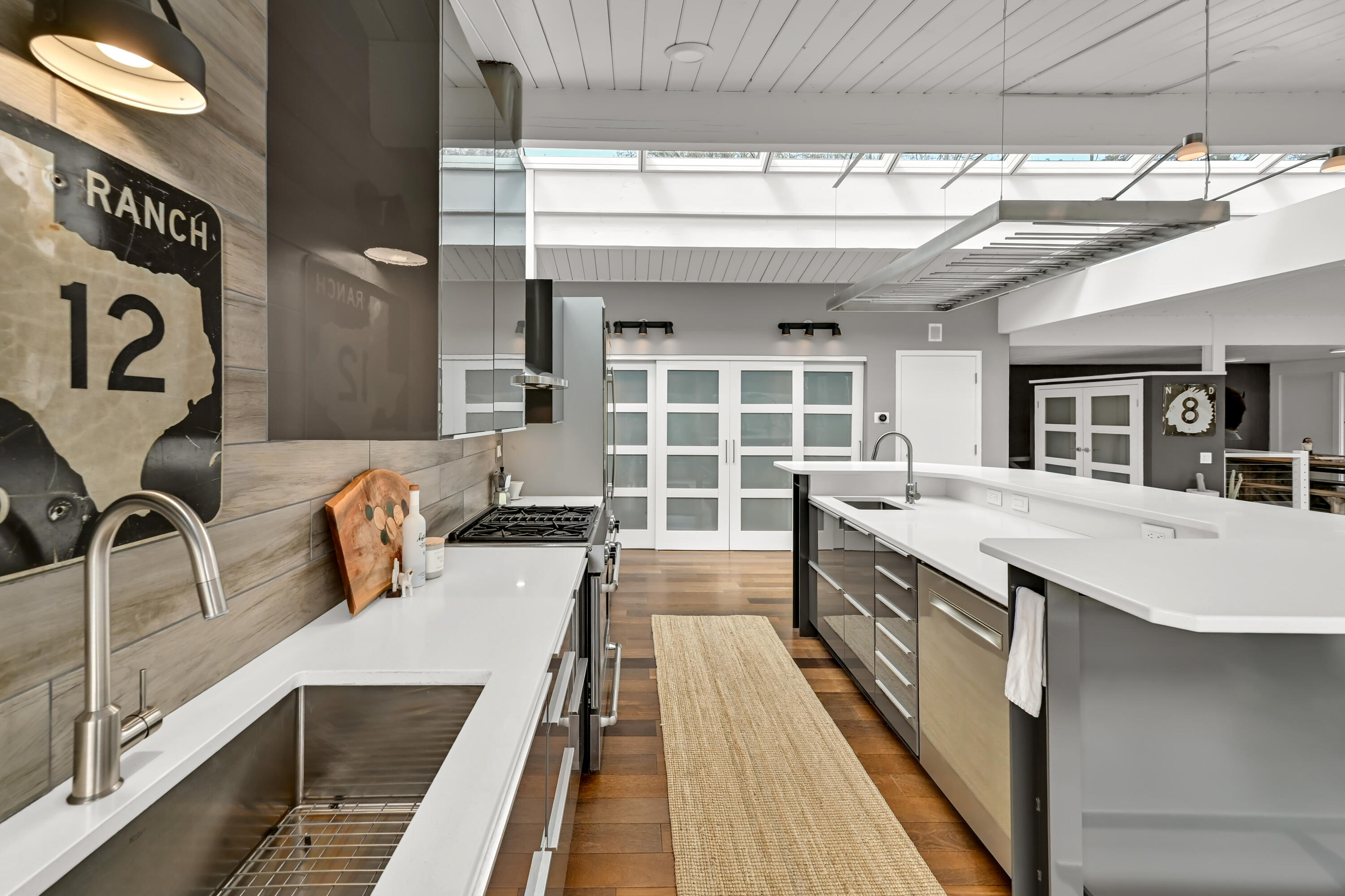 1802 South Green Bay Road Grafton, WI 53024 - Photo 22 of 68 Kitchen