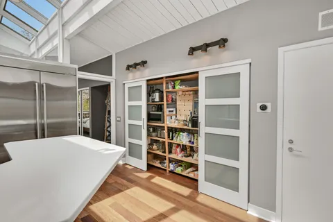 $1,100,000 | 1802 South Green Bay Road, Grafton, WI 53024