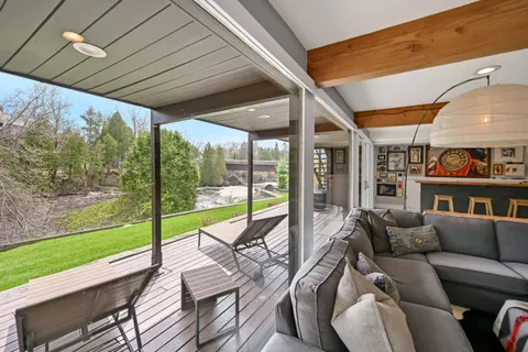 $1,100,000 | 1802 South Green Bay Road, Grafton, WI 53024