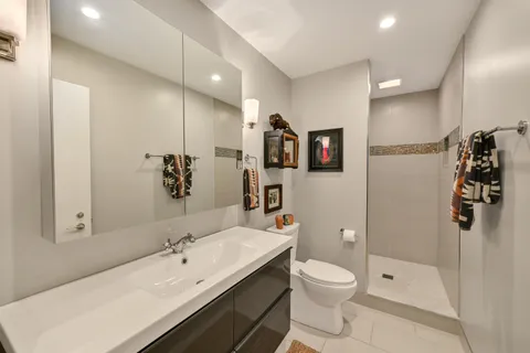 $1,100,000 | 1802 South Green Bay Road, Grafton, WI 53024