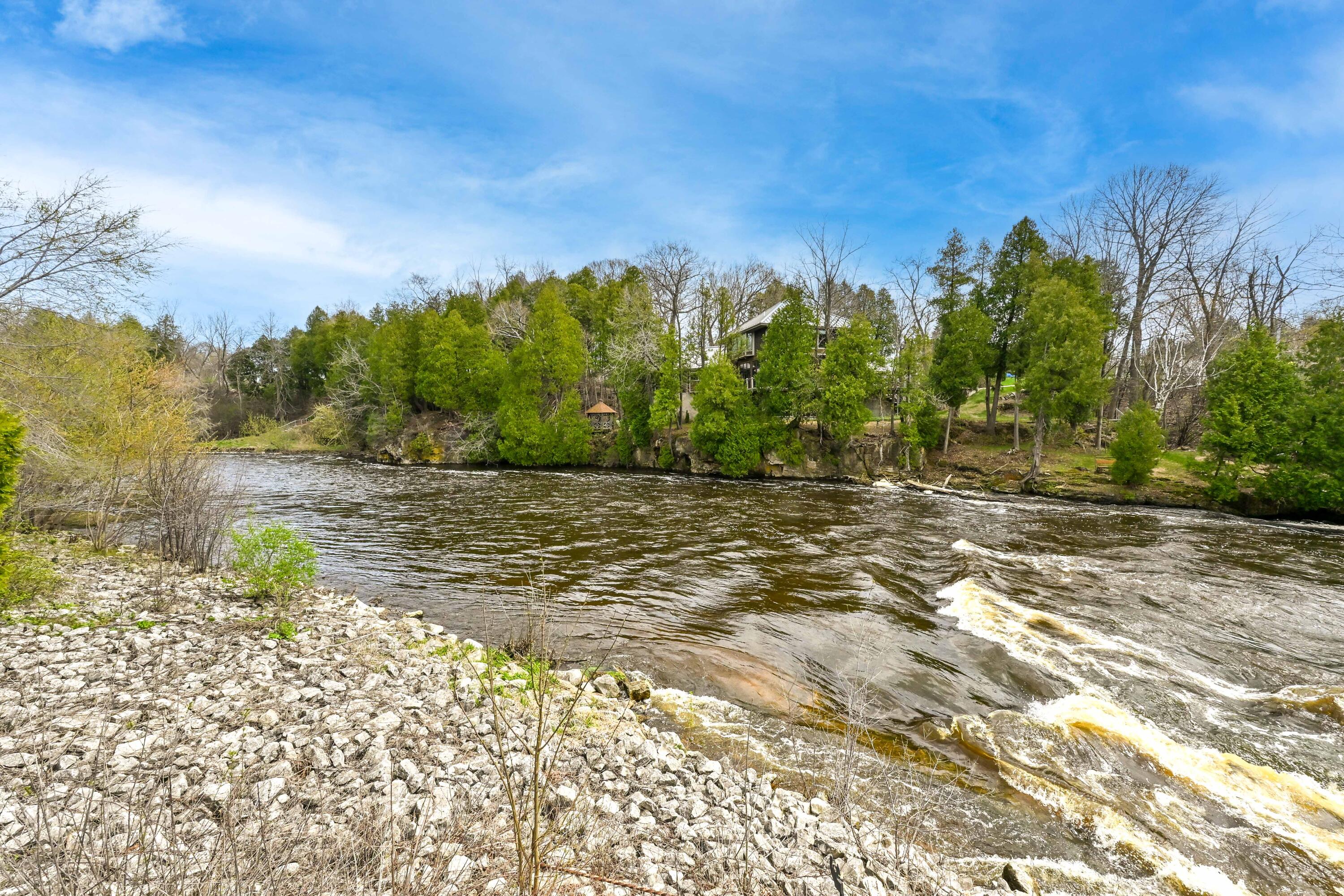 1802 South Green Bay Road Grafton, WI 53024 - Photo 51 of 68 River Views