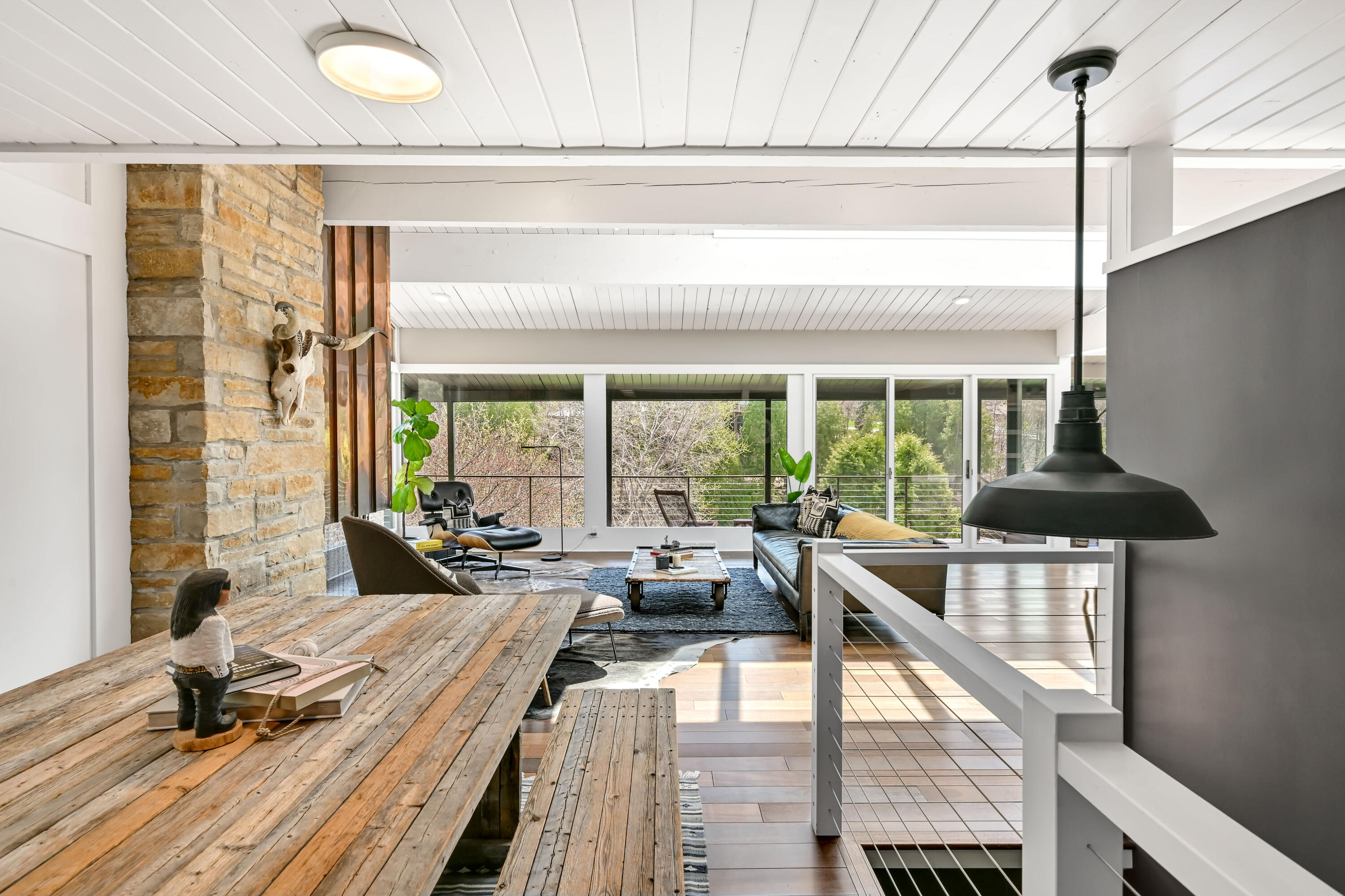 1802 South Green Bay Road Grafton, WI 53024 - Photo 8 of 68 Dining Area
