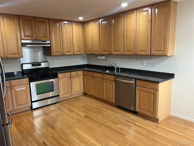 $618,000 | 82 Lakeview Drive, Manorville, NY 11949