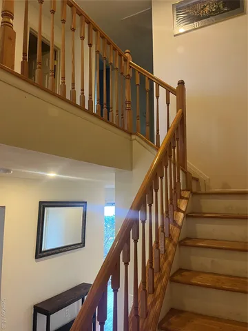 $618,000 | 82 Lakeview Drive, Manorville, NY 11949