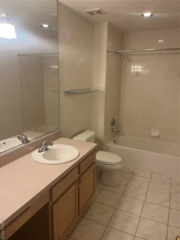 $618,000 | 82 Lakeview Drive, Manorville, NY 11949