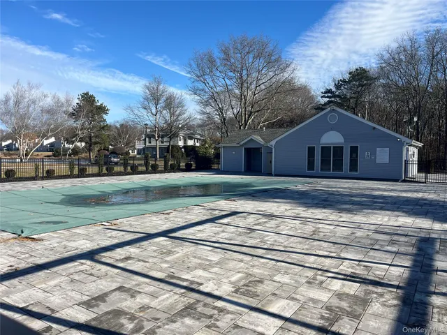 $618,000 | 82 Lakeview Drive, Manorville, NY 11949