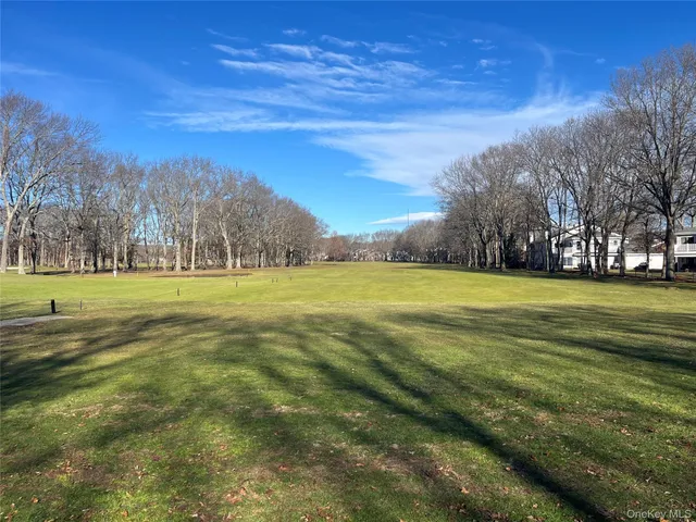 $618,000 | 82 Lakeview Drive, Manorville, NY 11949