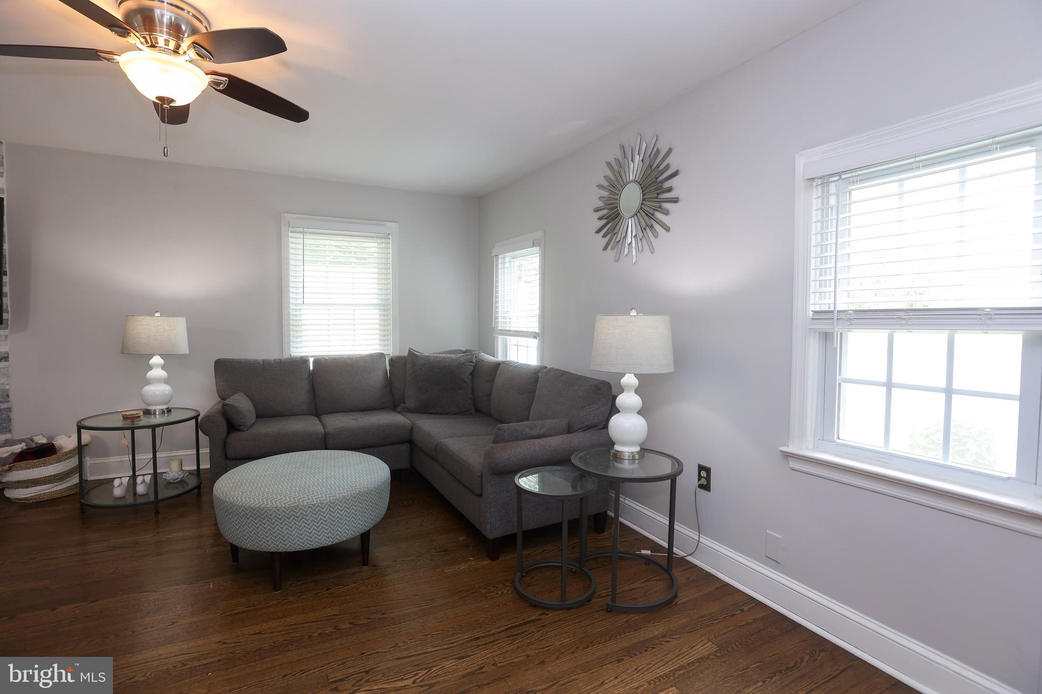 40 Preston Road Media, PA 19063 - Photo 19 of 42 Family Room