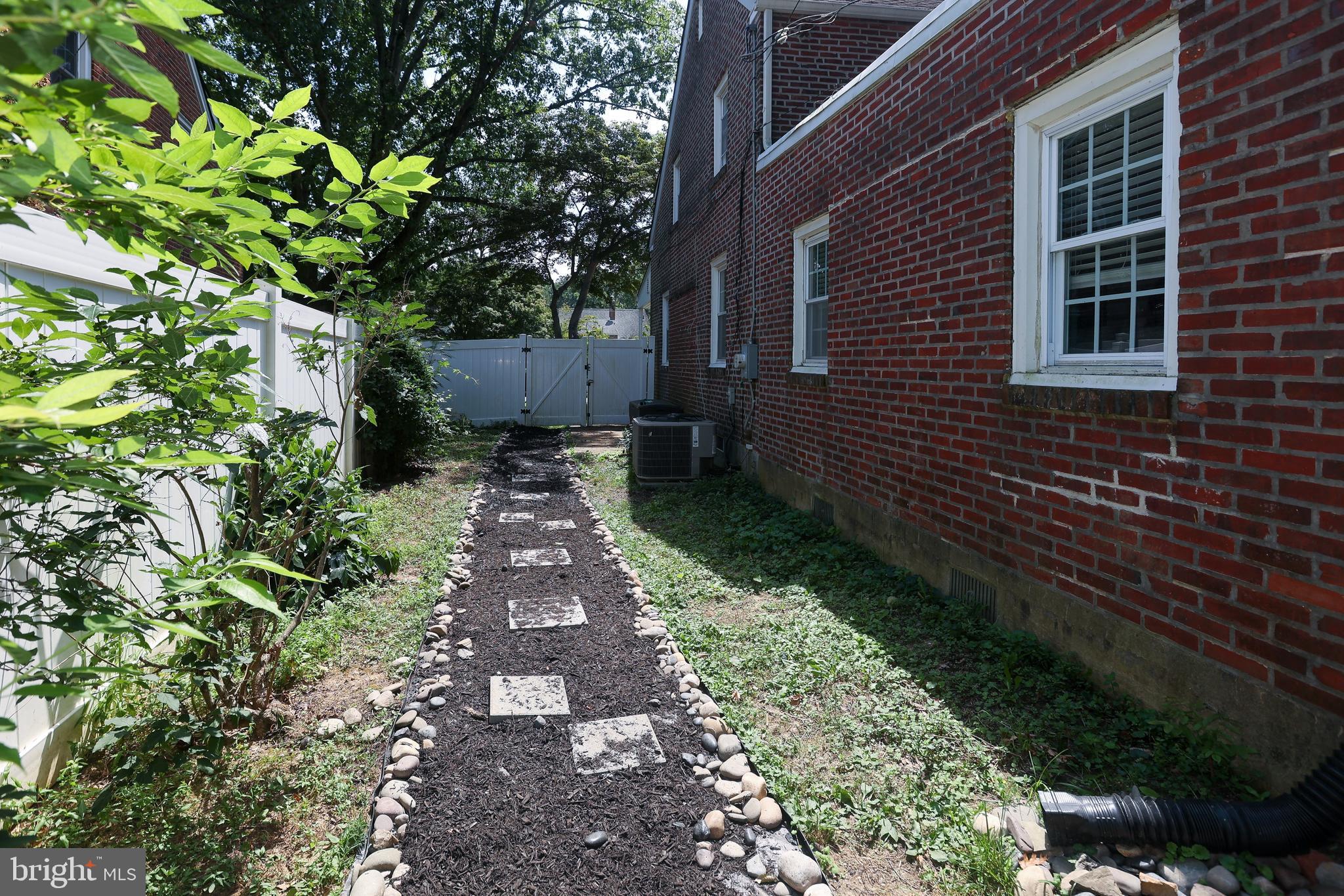 40 Preston Road Media, PA 19063 - Photo 37 of 42 rear yard