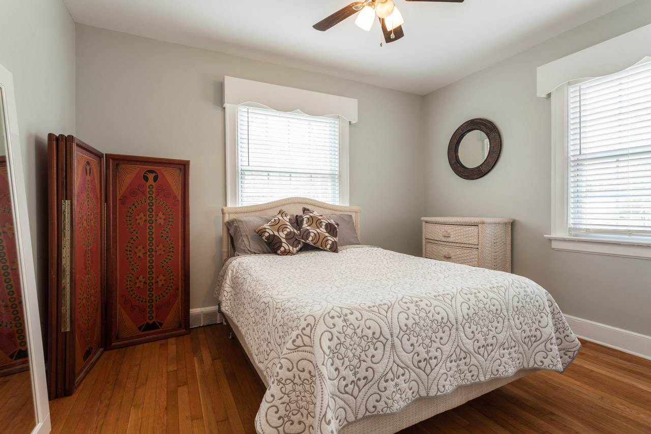 605 Dixie Trail Raleigh, NC 27607 - Photo 17 of 20 Photo 17