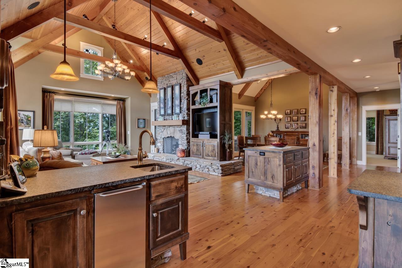 327 Mountain Summit Road Travelers Rest, SC 29690 - Photo 10 of 36 Gallery Image 10