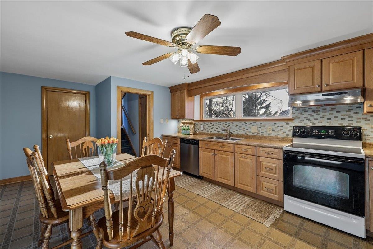 500 Mammoth Road Manchester, NH 03104 - Photo 9 of 43