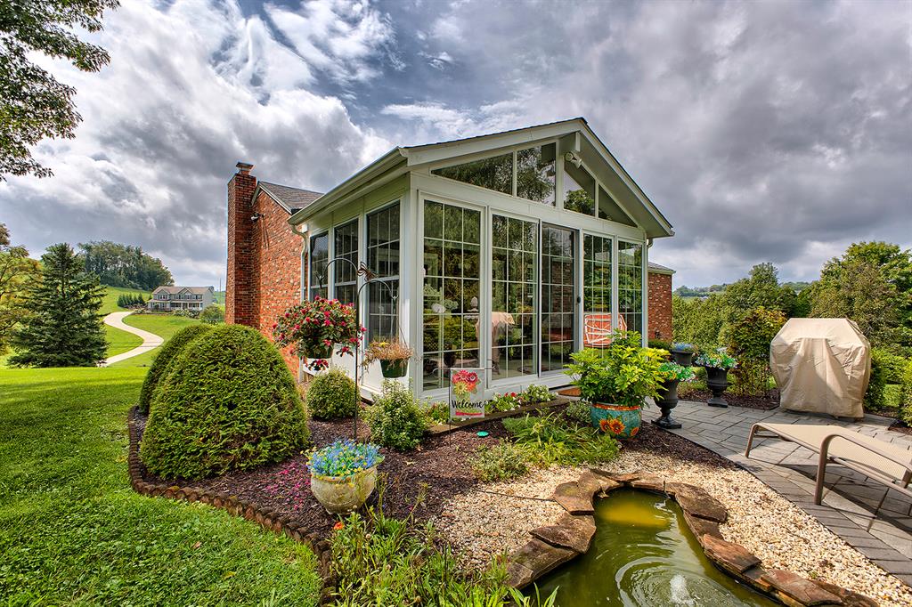 313 Patterson Lane Rostraver Township, PA 15012 - Photo 6 of 44 Gallery Image 6