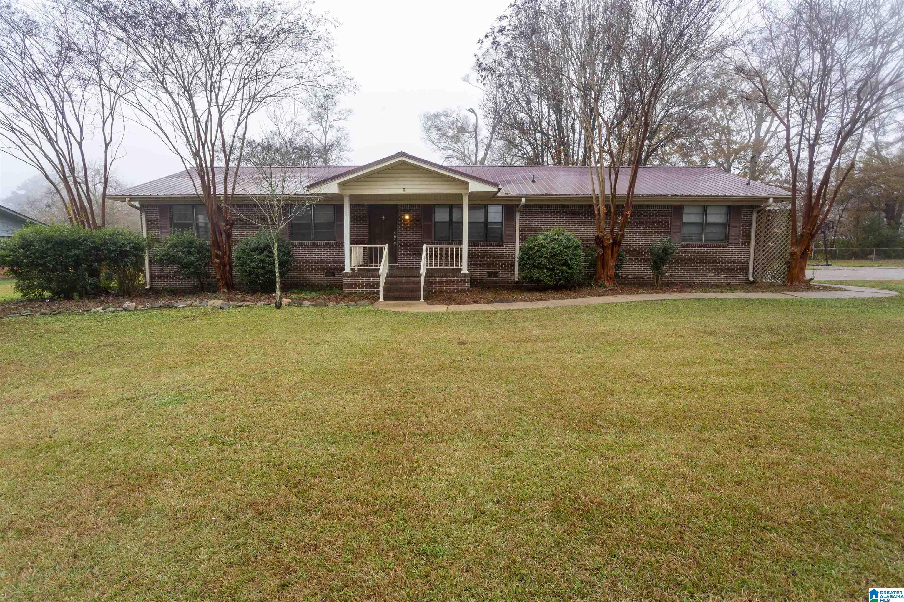 300 Edgewood Street Clanton, AL 35045 - Photo 1 of 33