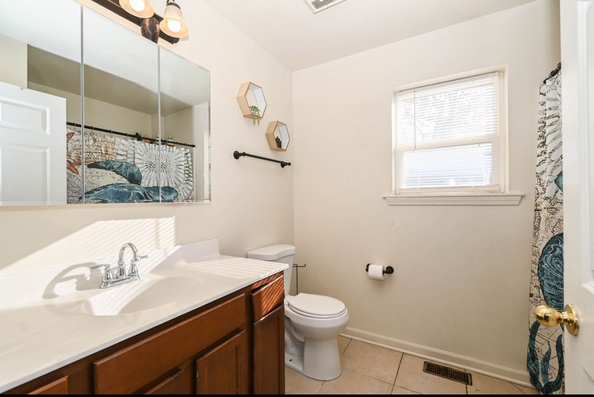 1425 North McAree Road Waukegan, IL 60085 - Photo 12 of 13