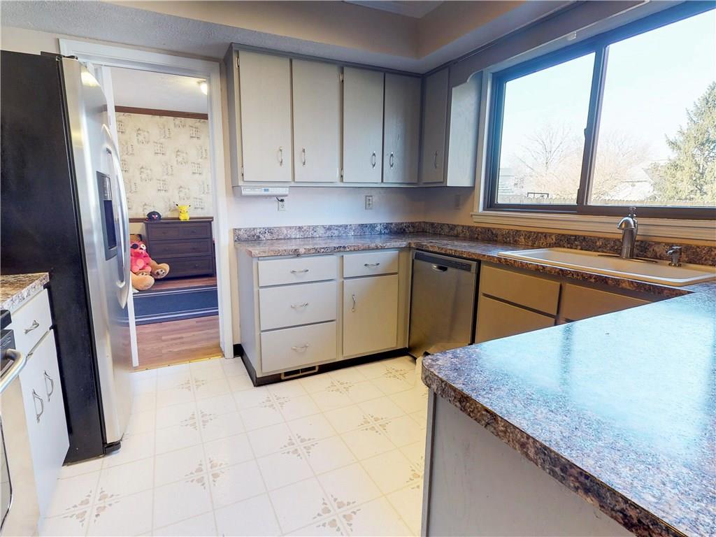 8728 Winding Ridge Road Indianapolis, IN 46217 - Photo 20 of 39 Gallery Image 20