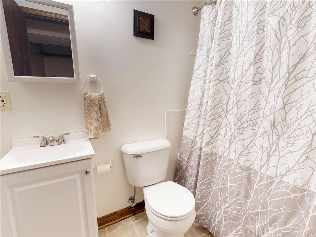 8728 Winding Ridge Road Indianapolis, IN 46217 - Photo 34 of 39 Gallery Image 34