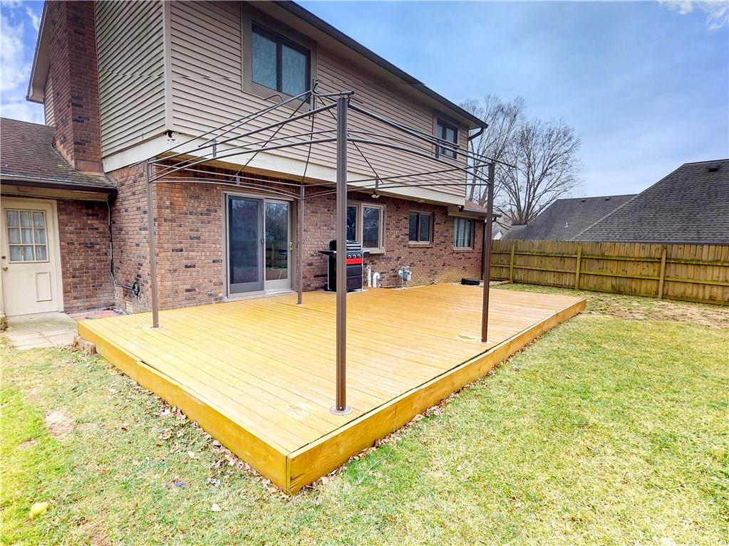 8728 Winding Ridge Road Indianapolis, IN 46217 - Photo 35 of 39 Gallery Image 35
