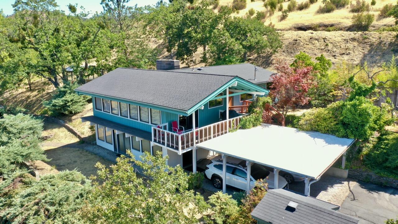 4360 North Foothill Road Medford, OR 97504 - Photo 3 of 64 0AC9174E75BEC5D7CB19D0DFADEDEACE