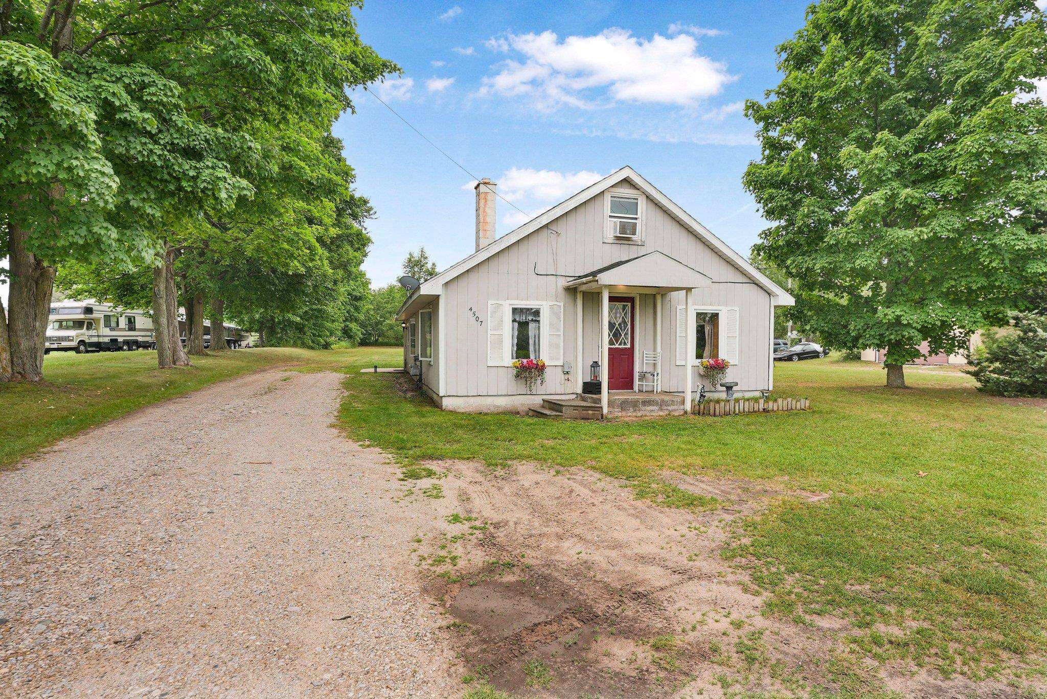 4507 Vance Road Traverse City, MI 49685 - Photo 1 of 39 1936170-0bf94afd-1f77-41b5-b2e2-e6bea9ade84a.JPG