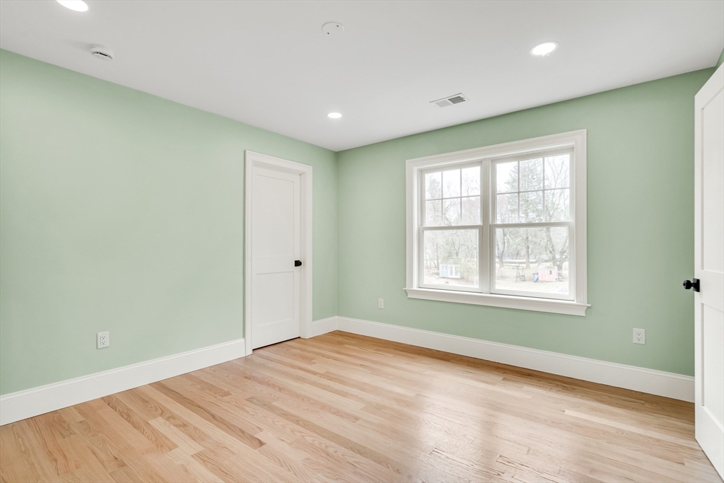 232 Lincoln Street Lexington, MA 02421 - Photo 25 of 42