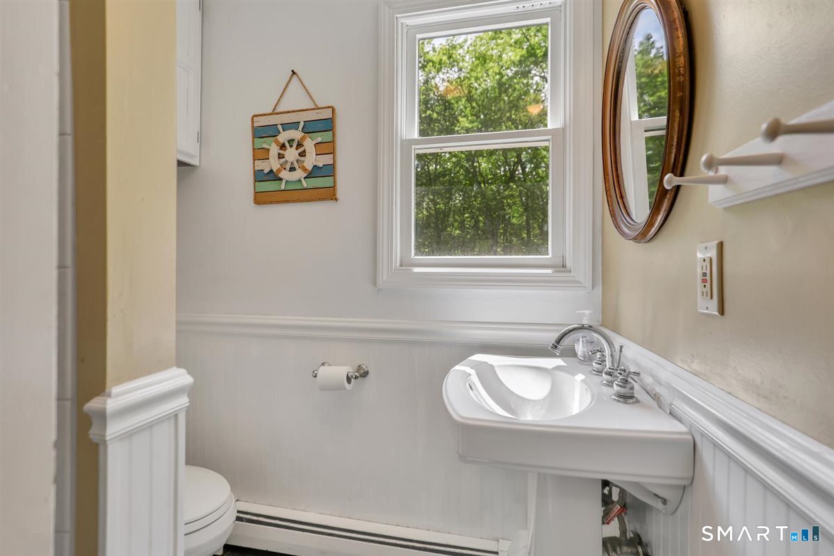 55 Burr Road Haddam, CT 06441 - Photo 12 of 28