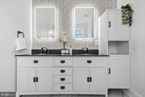 $1,200,000 | 414 Waterford Road, Silver Spring, MD 20901