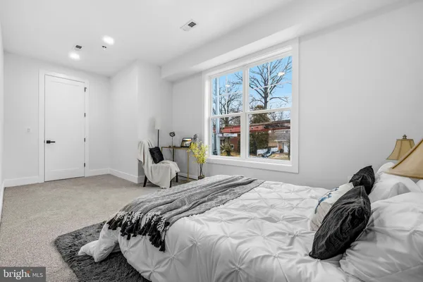 $1,200,000 | 414 Waterford Road, Silver Spring, MD 20901