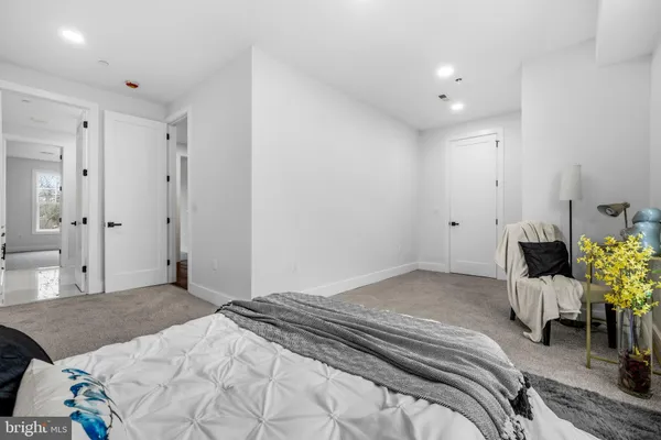 $1,200,000 | 414 Waterford Road, Silver Spring, MD 20901