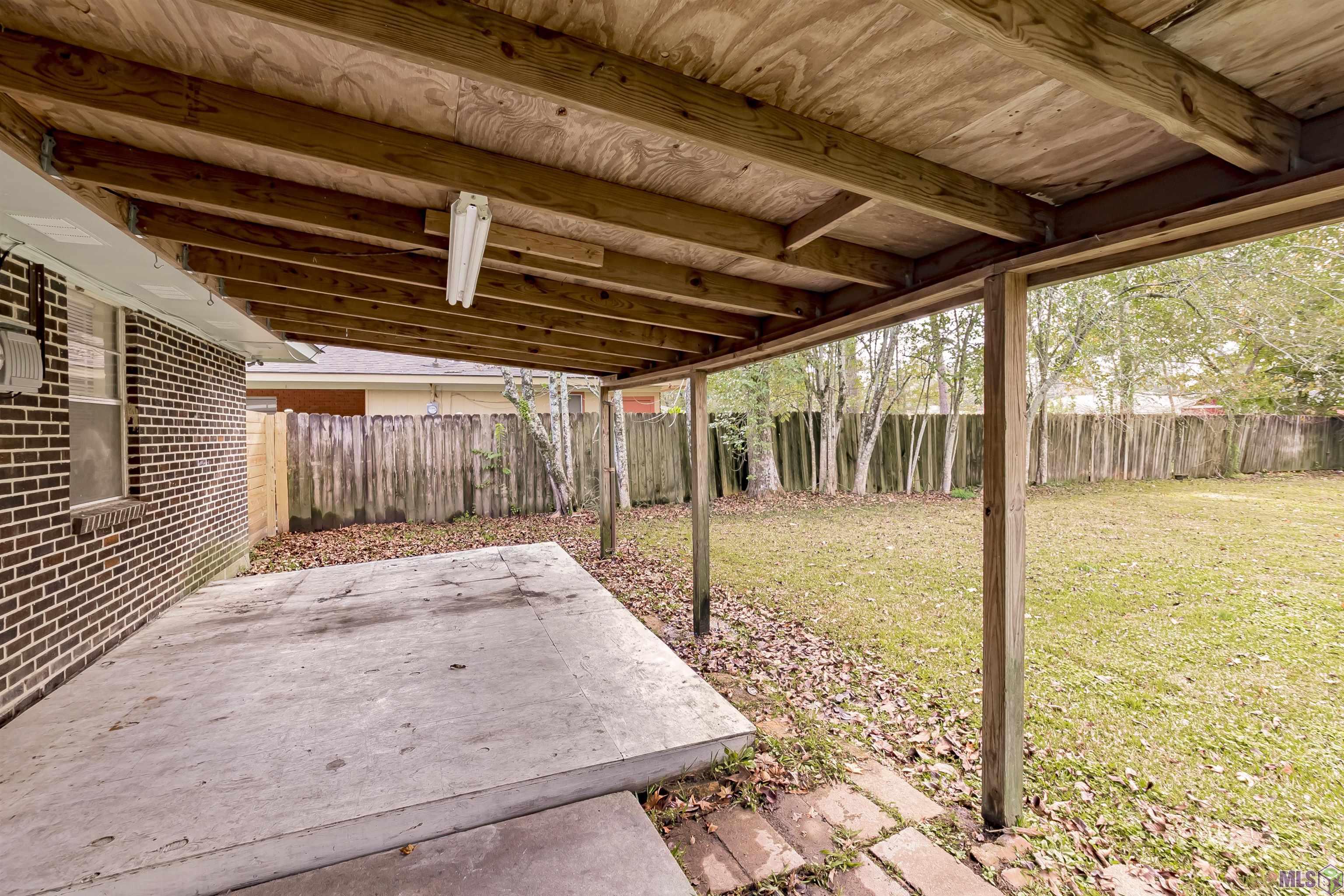 1435 Duchess Drive Baton Rouge, LA 70815 - Photo 25 of 25 Back Porch