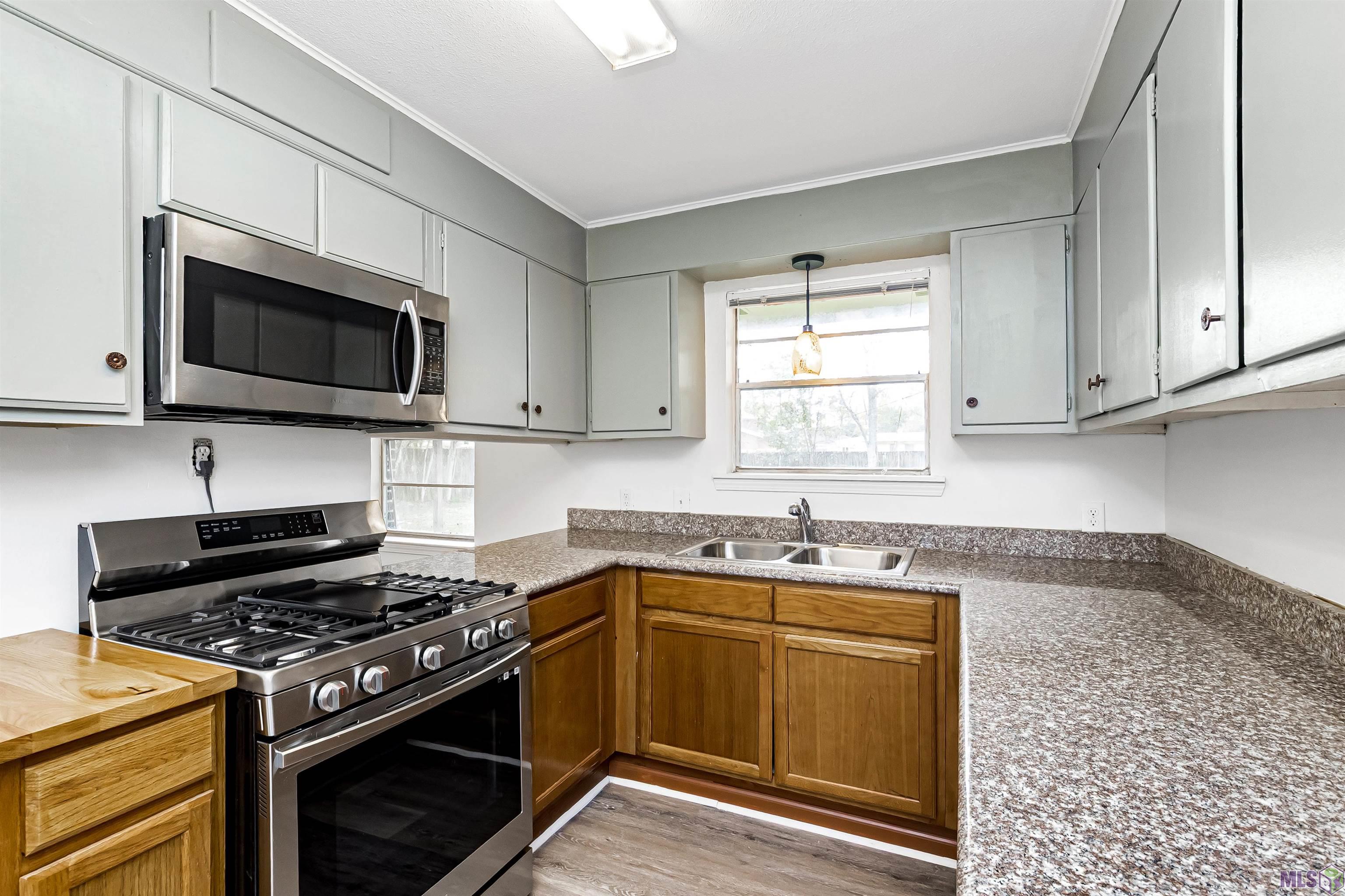 1435 Duchess Drive Baton Rouge, LA 70815 - Photo 3 of 25 Kitchen