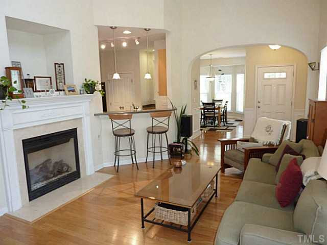 3404 Ranbir Drive Durham, NC 27713 - Photo 6 of 15 Living Room
