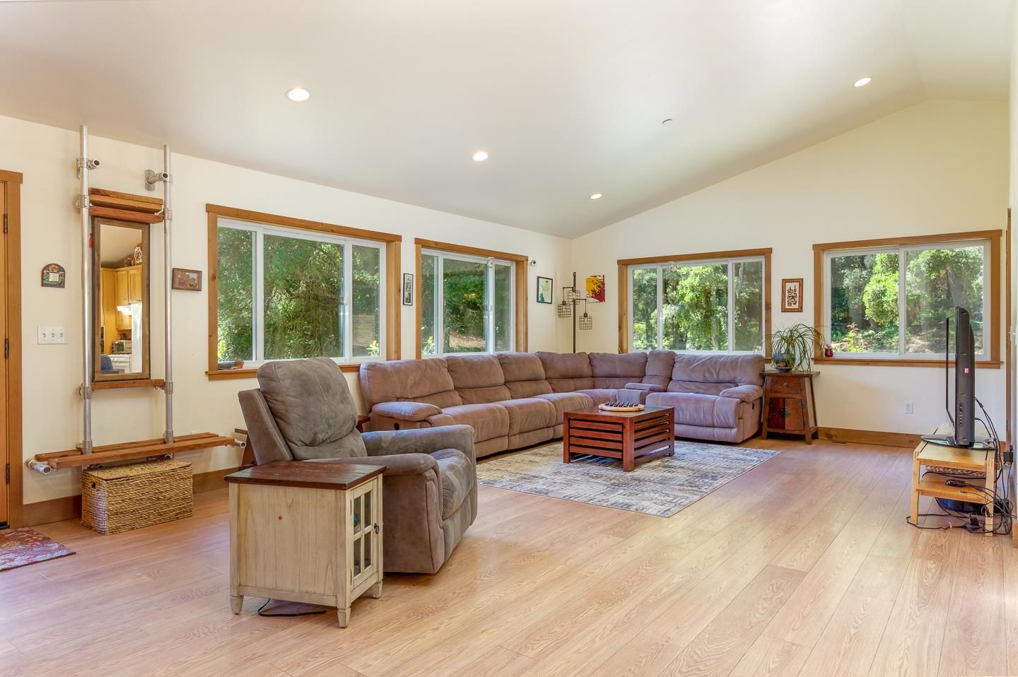 1404 Olive Springs Road Soquel, CA 95073 - Photo 8 of 55 Gallery Image 8