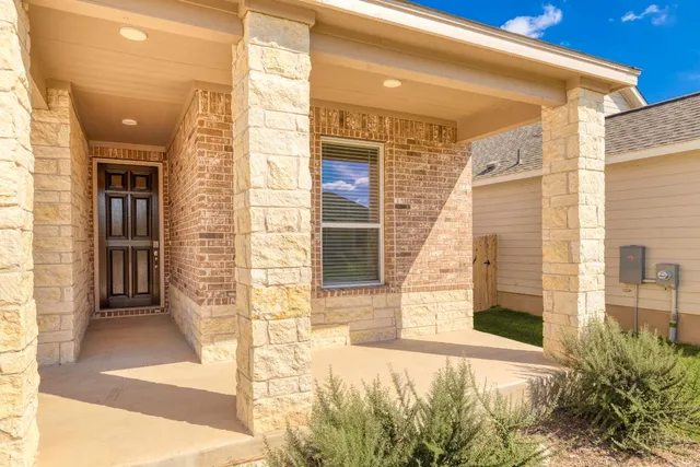 $2,345 | 213 Skipping Stone Run, Georgetown, TX 78628