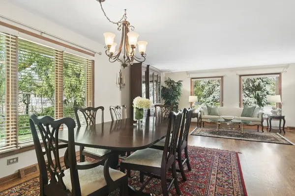 $725,000 | 897 West Kelly Ann Drive, Palatine, IL 60067