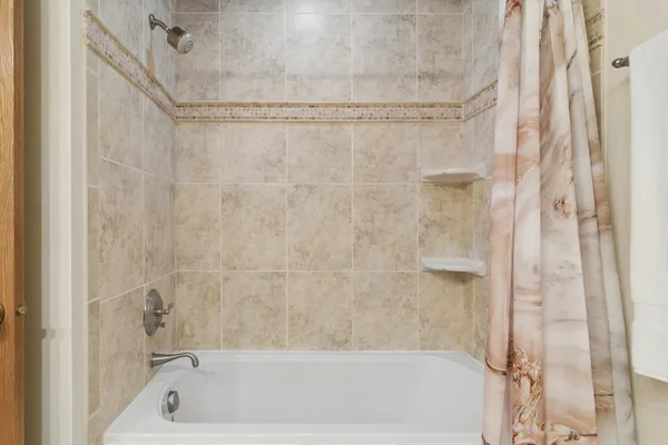 $725,000 | 897 West Kelly Ann Drive, Palatine, IL 60067