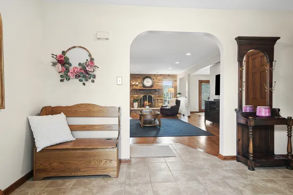 $725,000 | 897 West Kelly Ann Drive, Palatine, IL 60067