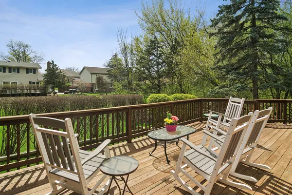 $725,000 | 897 West Kelly Ann Drive, Palatine, IL 60067