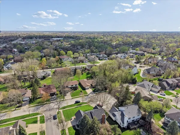 $725,000 | 897 West Kelly Ann Drive, Palatine, IL 60067